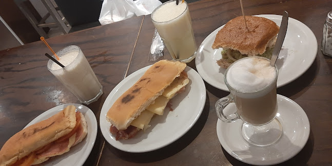 Lo de Carlitos - San Miguel