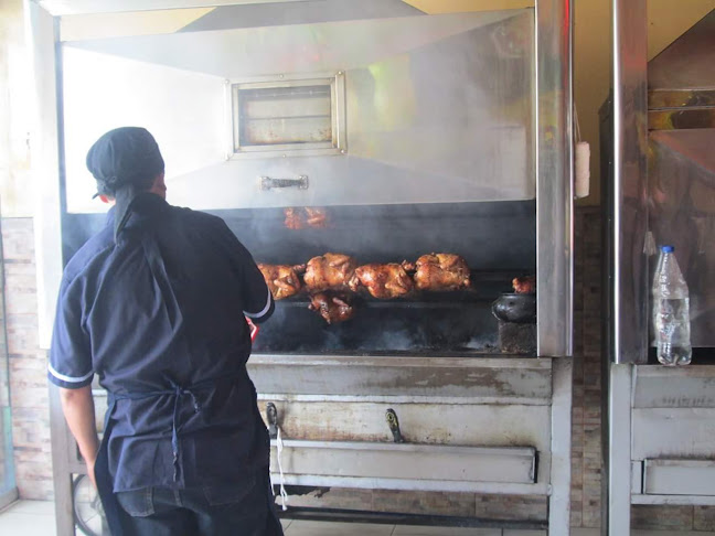 Opinii despre Pollos y Parrilas "El gran Carmelo" în Neuquén - Gastronomía y hostelería