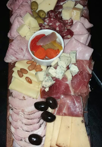 San Luis 17, X2400 San Francisco, Córdoba