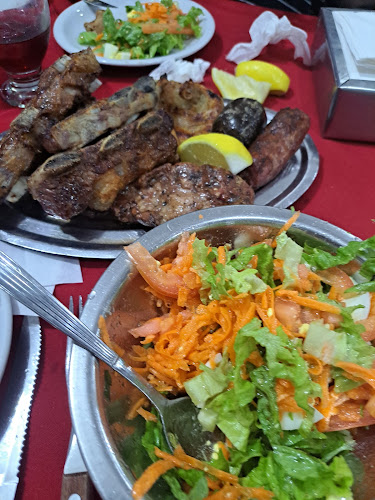 Av. Colón 2200, Alberdi, Enfermera Clermont 170, X5003DCS Córdoba