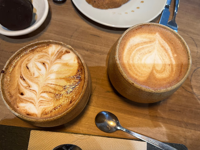 Opinii despre Casa Hulpe - Café de Especialidad în Puerto Madryn - Gastronomía y hostelería