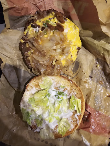 Av. Hipólito Yrigoyen 8121, B1832 Buenos Aires, Provincia de Buenos Aires