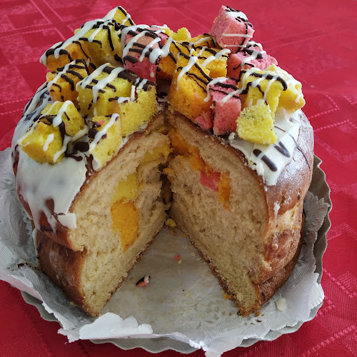 Bakery (Panadería-Confitería)