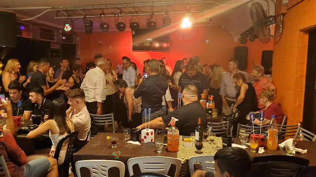 De Taquito - Resto Bar y Parrilla - Gastronomía y hostelería