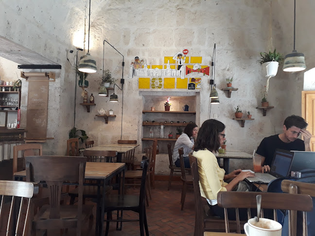 Santa Catalina 302, Arequipa 04001, Perú