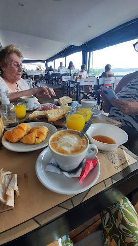 5152, Av. Arturo Umberto Illia 1093, X5152 Villa Carlos Paz, Córdoba