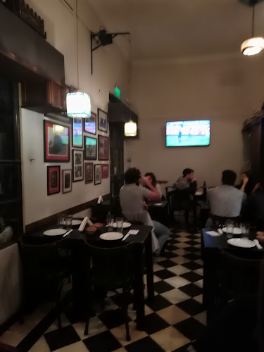 Calle 18, B1900 La Plata, Provincia de Buenos Aires