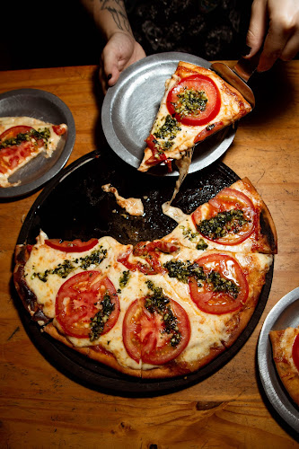 Opinii despre BARBAS NY ESCOBAR în Belén de Escobar - Gastronomía y hostelería