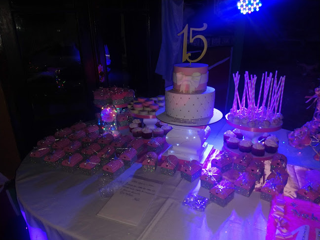 Combate, Vuelta de Obligado 55, B1642 San Isidro, Provincia de Buenos Aires