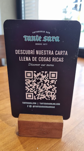 Tante Sara Café & Restó