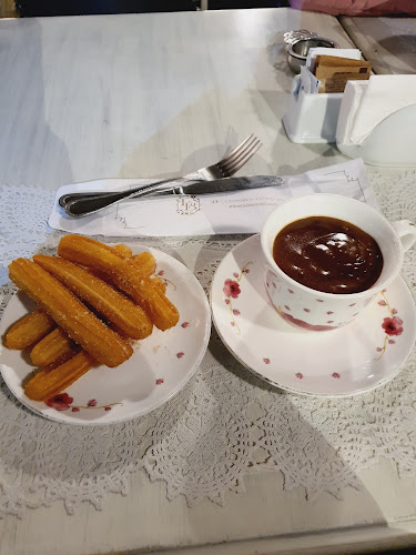 Las Bolena Tea Room & Restaurant - Gastronomía y hostelería