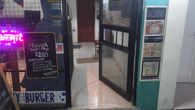 SKY BURGER HAMBURGUESERÍA