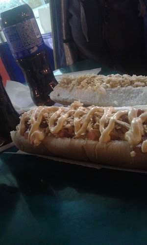 Hipólito Yrigoyen 321, Q8302 Neuquén