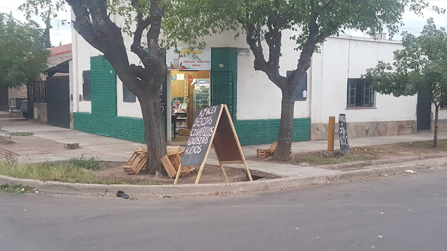 Güemes 202, M5511 Maipú, Mendoza, Argentina