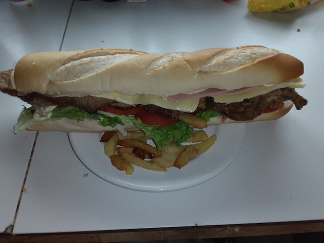 Heladeria Cecchetto | Rotiseria Mc Robert' s - Gral. Acha