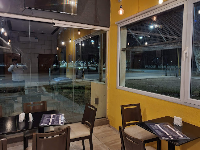 Del Parque Resto-Bar