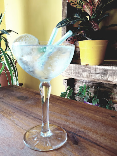 esquina París, Av. Perito Moreno, X5152 Villa Carlos Paz, Córdoba