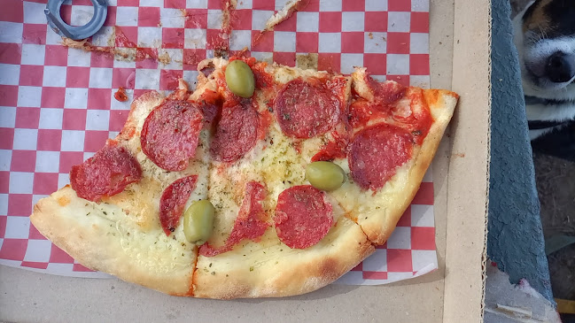 Comentarii opinii despre Avanti Tigre Pizza a la Piedra y Empanadas