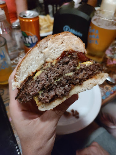 Montevideo 2394, S2000 Rosario, Santa Fe