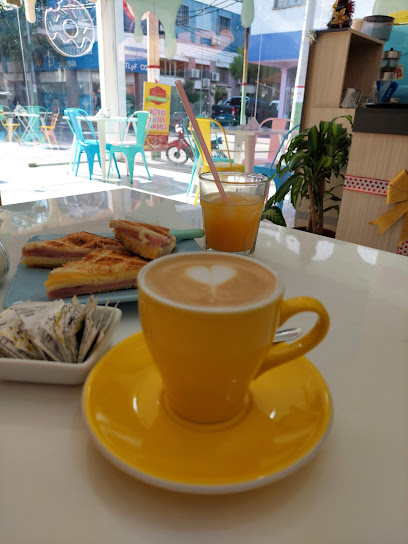 Guayoyo Donuts&Coffee