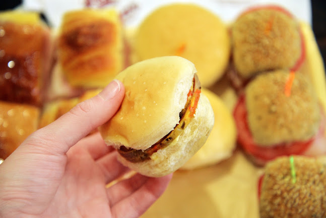 Comentarii opinii despre Panadería y Confitería Alvear