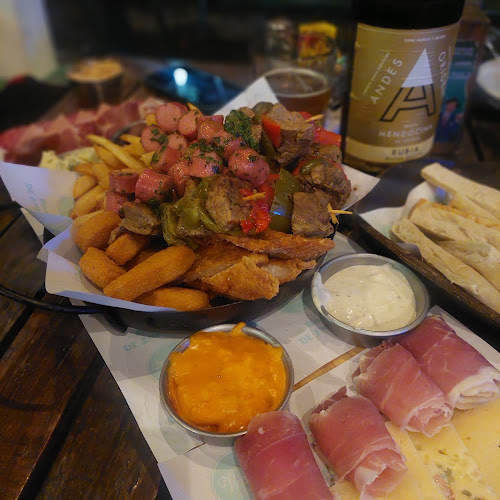 𝒱𝒾𝒹𝑜́𝓃 – ʙᴀʀ [Cerro de las Rosas]