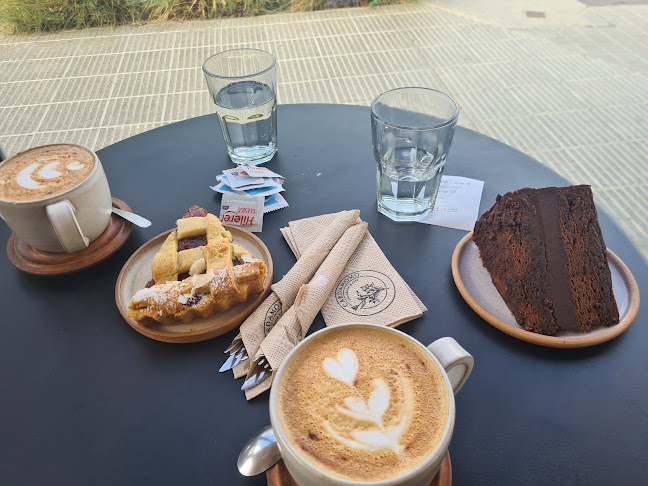 Cardamomo Panaderia y Cafe - Córdoba