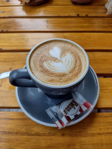 Opinii despre Edison Café în Junín - Gastronomía y hostelería