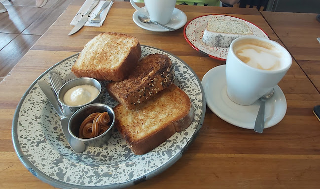 Av. de los Trabajadores 2631, B7600 Mar del Plata, Provincia de Buenos Aires