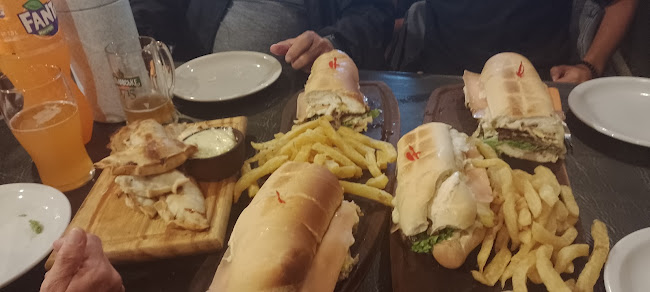 La Rústica Villa Nueva - Gastronomía y hostelería