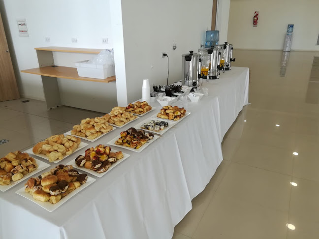 MONTOYA PRODUCCIONES - SERVICIO DE CATERING - LUNCH - COFFEE BREAK - BARRA MOVIL - Paraná