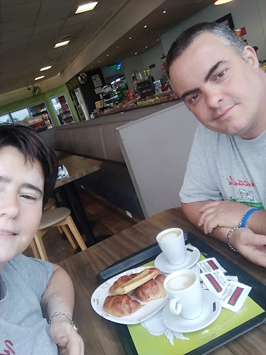 Opinii despre PUNTO DE ENCUENTRO DOS în Ezeiza - Gastronomía y hostelería