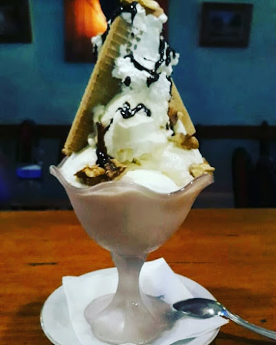 Opinii despre Max-Well în Bahía Blanca - Gastronomía y hostelería