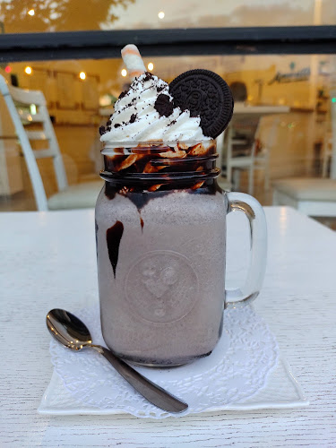 Amoratto Panes, Helados & Café - Gastronomía y hostelería