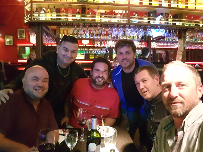 Calle 4 4239, Villa Díaz Vélez 7630, Necochea, Provincia de Buenos Aires