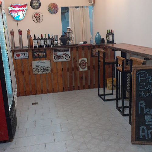 Pizzas Empanadas Zeus Pizzeria Hamburguesas - Gastronomía y hostelería