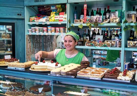 Confiteria Y Panaderia Santa Rosa - Gastronomía y hostelería