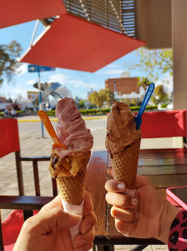 Opinii despre Heladería Lion's în Gral. Roca - Gastronomía y hostelería