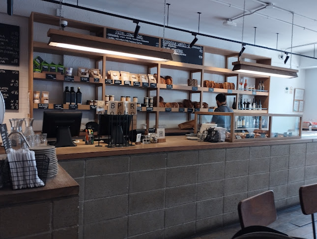 Panadería El Pan De La Chola - Gastronomía y hostelería