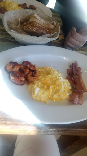 Tante Sara Café & Restó - Gastronomía y hostelería