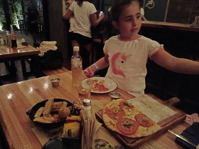 Opinii despre Cheverry Constitución în Mar del Plata - Gastronomía y hostelería