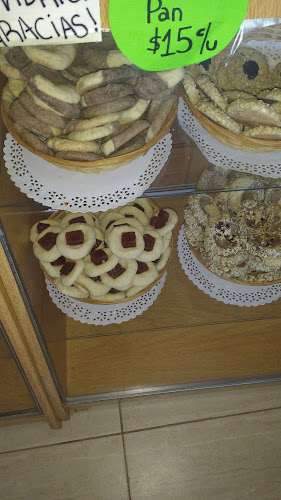 Opinii despre Panadería El Arca De Lo Dulce în Trelew - Gastronomía y hostelería