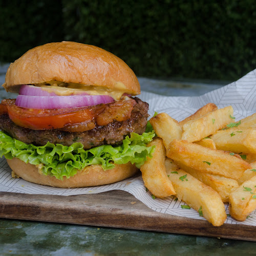 Opinii despre Café de la Plaza în San Nicolás de Los Arroyos - Gastronomía y hostelería