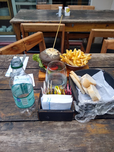 C. 61 861, B1904AEJ La Plata, Provincia de Buenos Aires