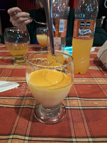 Los Naranjos de Urquiza - Gastronomía y hostelería