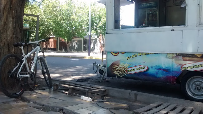 Mercado Granaderos - Carnicería Y Verdulería - Rivadavia