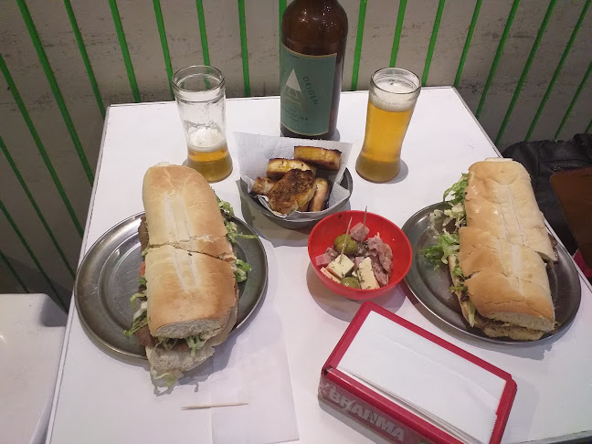 Comentarii opinii despre El Imperio Sandwichería Y Cervecería