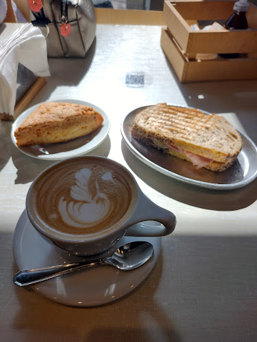 Llama Coffee Roasters - Gastronomía y hostelería