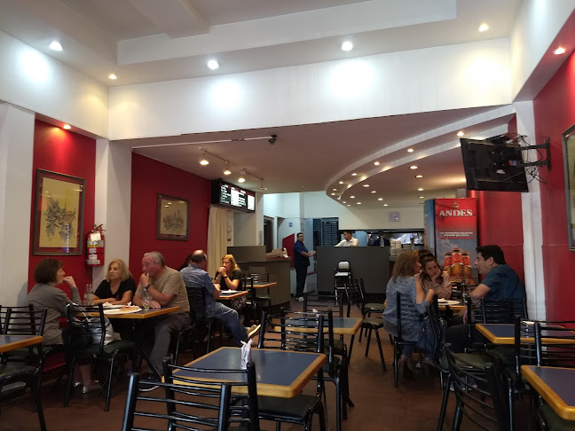 Pizzería Capri Godoy Cruz - Godoy Cruz