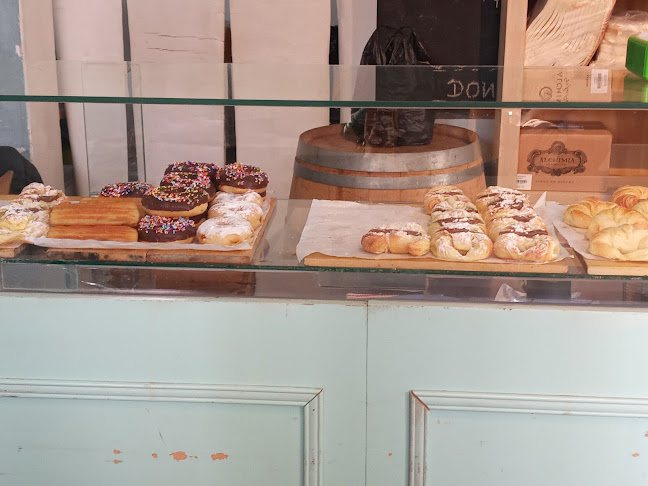 Comentarii opinii despre Orly Heladería and Cafetería